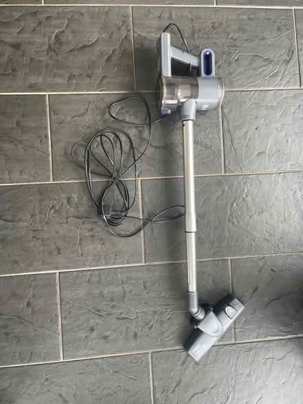 Photo of free Tower XE20 PLUS vacuum cleaner (Charvil RG10) #2
