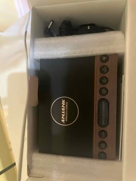 Photo of free ANJANK Alarm Clock & FM Radio (Friezland OL3) #1