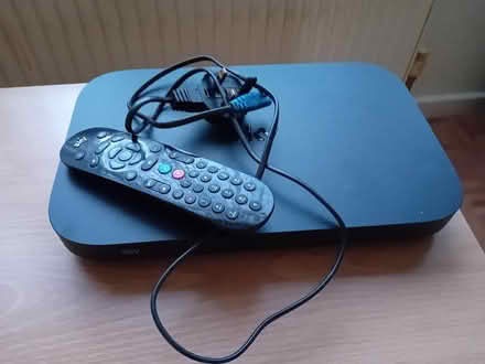 Photo of free Sky q box (Rose Hill OX4) #1
