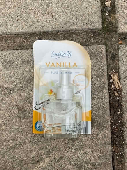Photo of free Vanilla Plug in refil (RG30 Tilehurst) #1