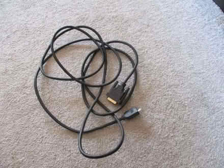 Photo of free Computer video cables (Innsworth GL3) #3
