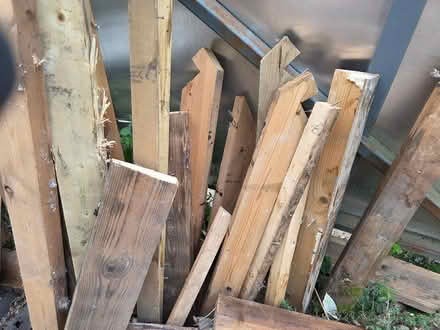 Photo of free Timber lengths (Aveley RM15) #1