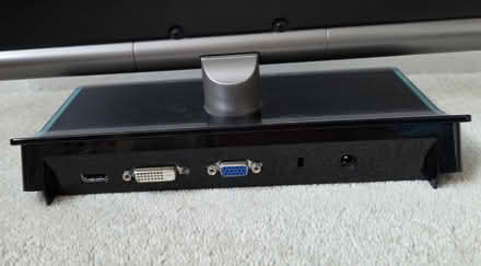 Photo of free 23" HP monitor (Oaken Grove Park SL6) #3