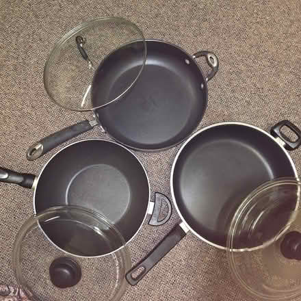 Photo of free Cooking pan (Hackney E5) #2