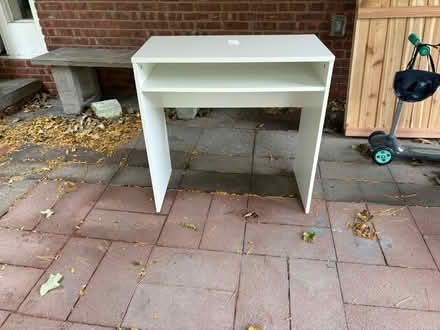 Photo of free White desk (Hurley NY) #1