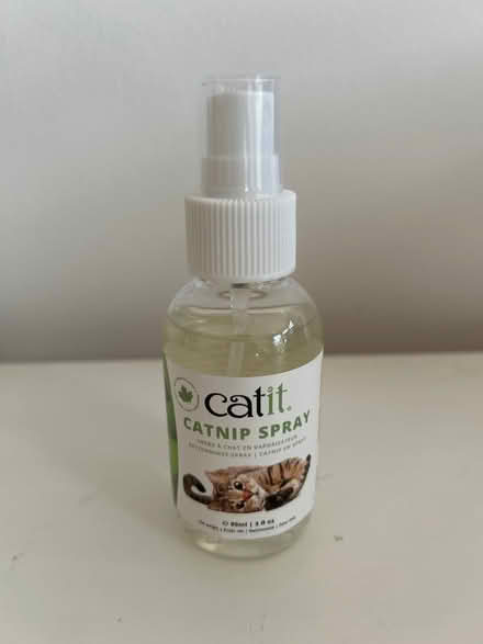 Photo of free Catnip spray for cats (Woodside G20) #1
