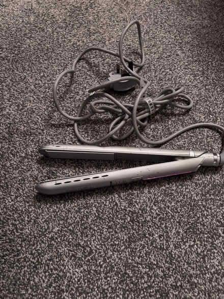 Photo of free Hair Straighteners (Leighton Buzzard LU7) #1