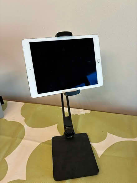 Photo of free Tablet Stand (North Seattle (Roosevelt)) #2