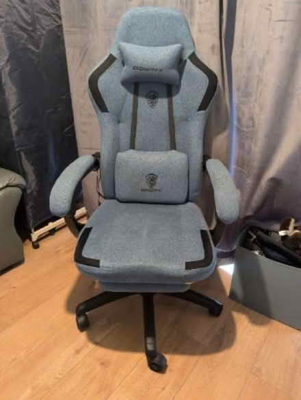 Photo of free Downix Gaming Chair (St. Georges TF2) #1