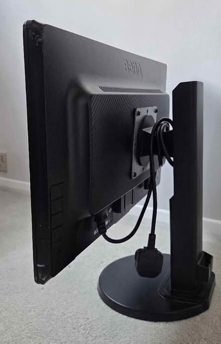 Photo of free 23" Benq Monitor (Oaken Grove Park SL6) #2