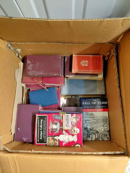 Photo of free Books and prints (Hollingbury BN1) #2