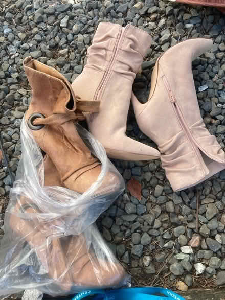 Photo of free 2 pr size 6, high heel boots (Foothill Boulevard Cupertino) #1