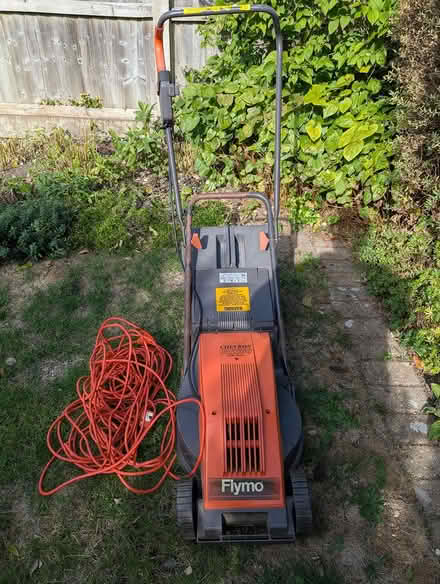 Photo of free Lawn Mower (High Town, LU2) #1