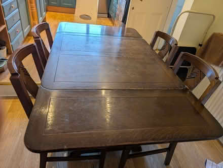 Photo of free Expandable dining table (New Brighton CH45) #1