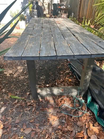 Photo of free Big outdoor table (South Palo Alto) #1