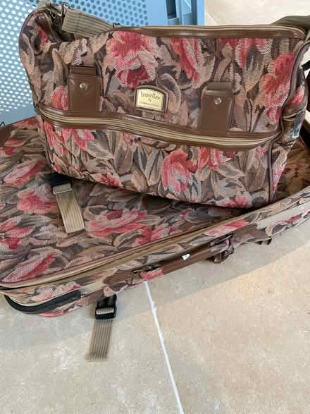 Photo of free Travel set (St Albans AL3) #1