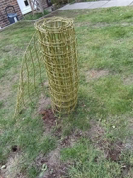 Photo of free Roll of plastic support netting (Waterlooville PO8) #1