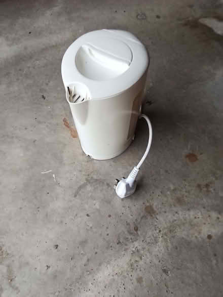 Photo of free Cookworks kettle (Waterlooville PO8) #1