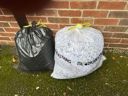 Photo of free Bags of shredded paper (Piddlehinton DT2) #1