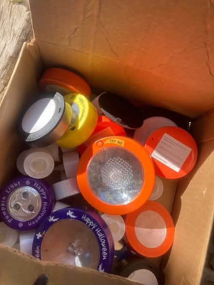 Photo of free Halloween lights and plain light (Foothill Boulevard Cupertino) #1