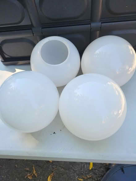 Photo of free 4 round light fixtures (Downers Grove (south side)) #1