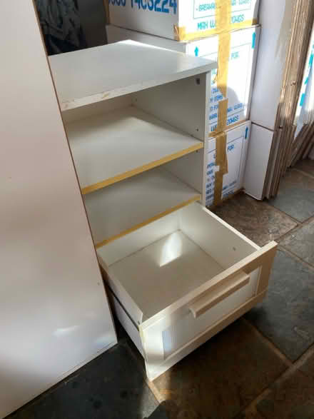 Photo of free IKEA bedside caninet (ME139 bh) #2