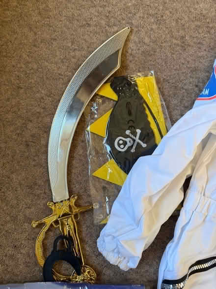 Photo of free Kids fancy dress (Malvern WR14) #4