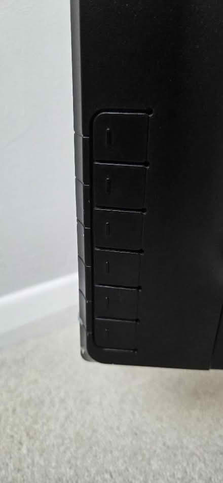 Photo of free 23" Benq Monitor (Oaken Grove Park SL6) #4