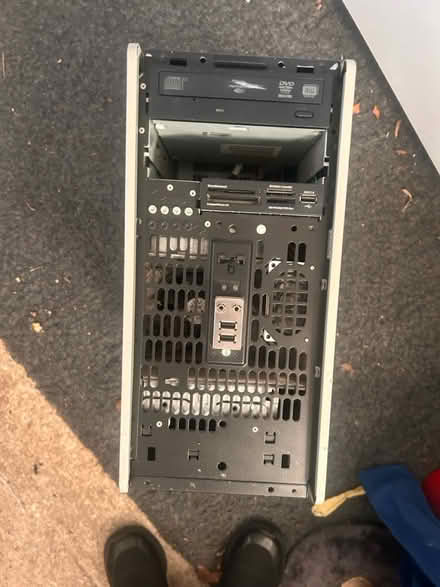 Photo of free HP tower (Rochester ME1) #2