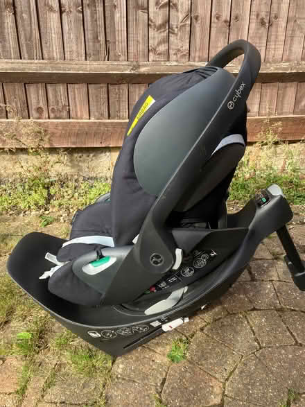 Photo of free Cybex baby car seat (Abingdon-on-Thames OX14) #1