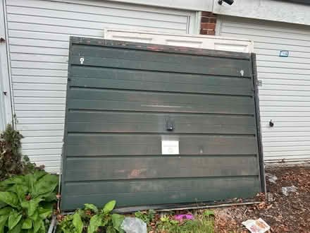 Photo of free Garage door (Mitcham) #1