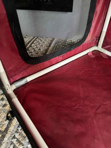Photo of free Travel crate large (Morecambe LA3) #4