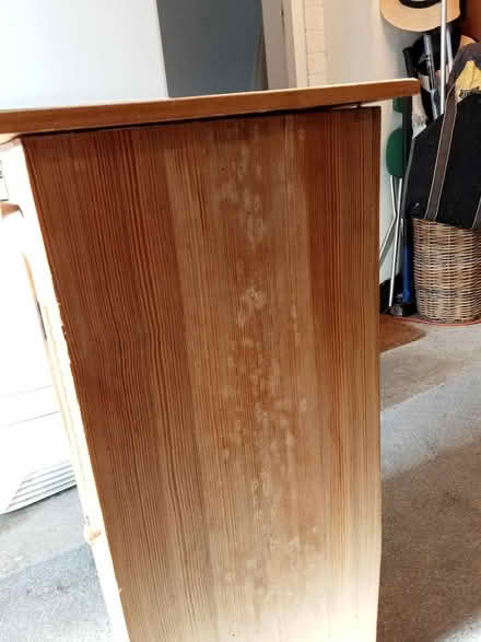 Photo of free Small pine cabinet (Bracknell RG12) #4