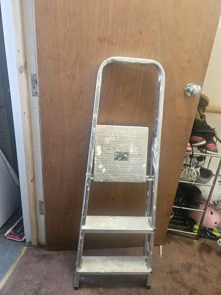 Photo of free Small step ladder (Tottenham N17) #1