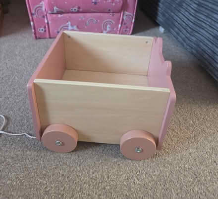 Photo of free Small wooden toy box (Stroud GL5) #3
