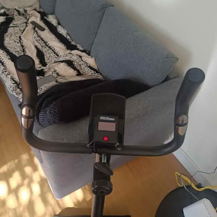 Photo of free exercise bicycle station (Dublin) #1