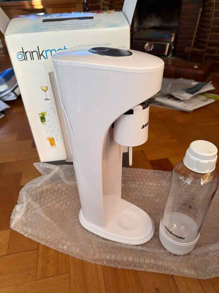 Photo of free Drinkmate carbonated drink maker (Maiden Erlegh Nature Reserve RG6) #1
