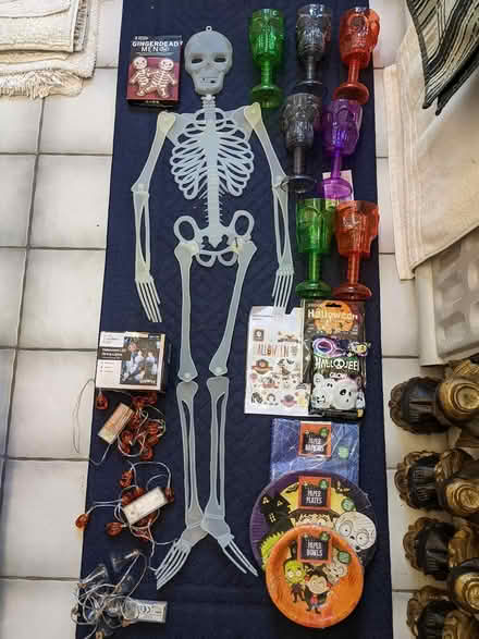 Photo of free Assorted Halloween Stuff (Twickenham TW1) #1