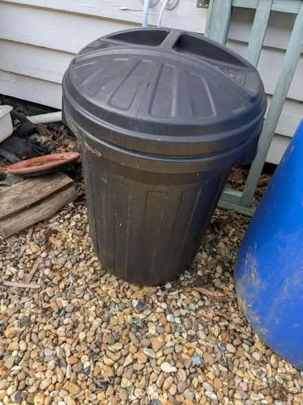 Photo of free Dustbin (Kingswood) #1