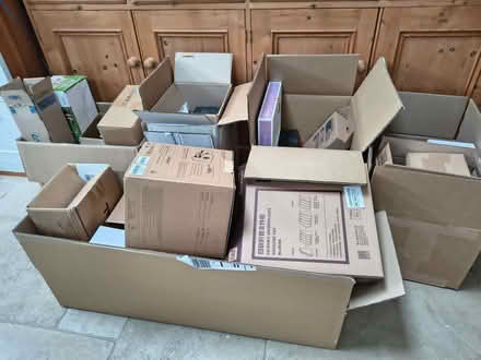 Photo of free Lots empty boxes, incl 6 strong double-skinned. (Risinghurst OX3) #1