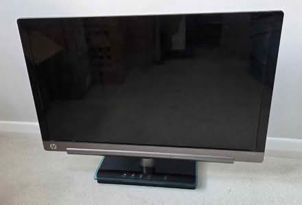 Photo of free 23" HP monitor (Oaken Grove Park SL6) #1