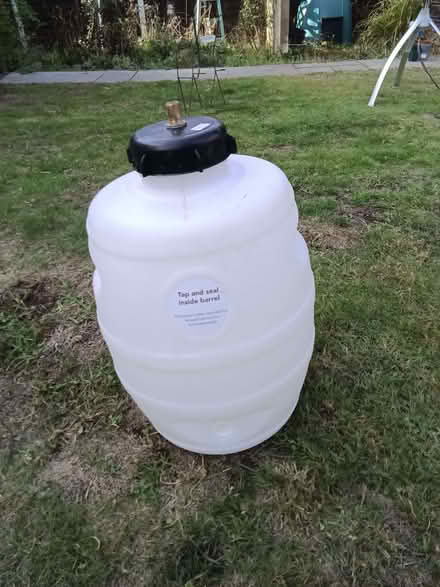 Photo of free Beer barrel 23 litre (5 gallons) for homebrew. (Waterlooville PO8) #1