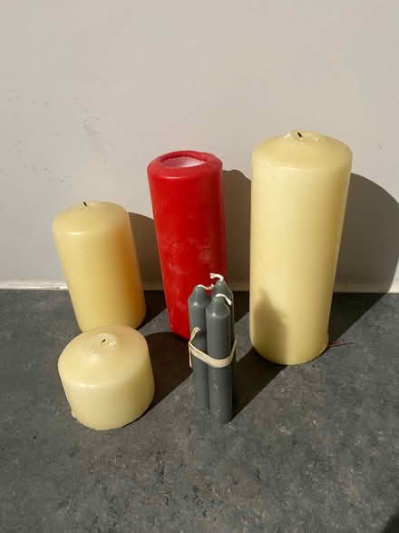 Photo of free Selection of candles (Bilton HG1) #1