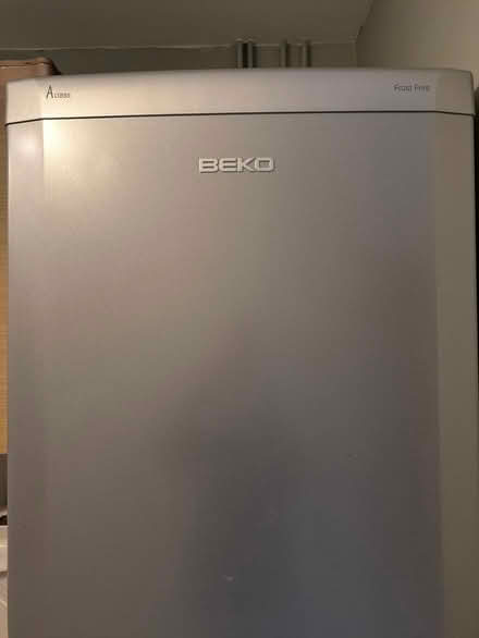 Photo of free Fully functioning fridge freezer (Steyning BN44) #2