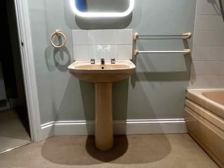 Photo of free Retro Armitage Shanks basin (Bodmin PL31) #3