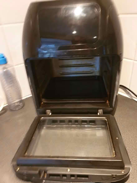 Photo of free Air Fryer (Buchlyvie G63) #2