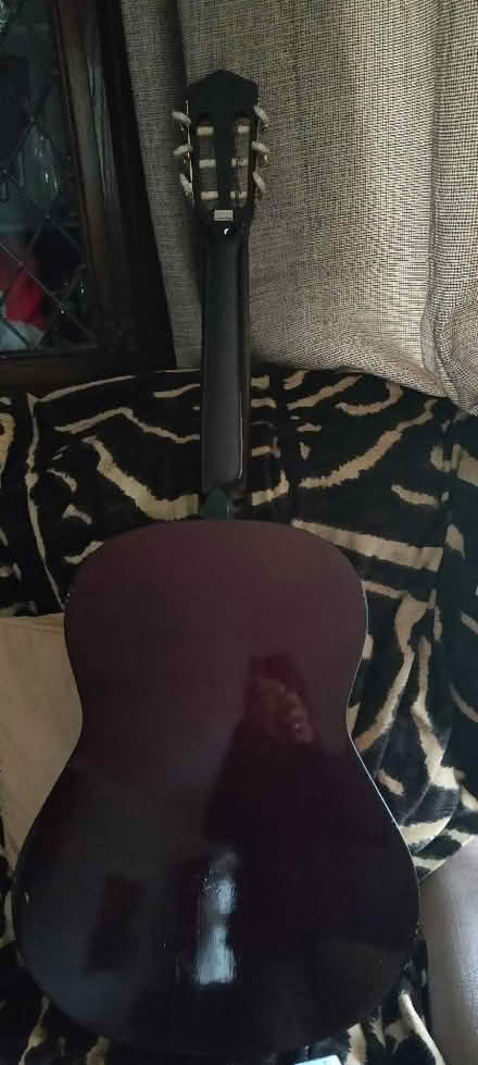 Photo of free acoustic guitar (Bare LA4) #2