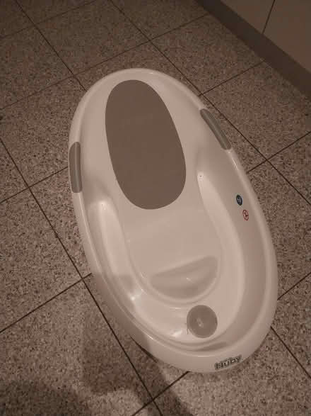 Photo of free Baby bath (Sandyford) #1