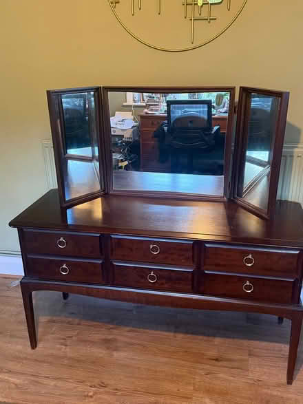 Photo of free Wooden Drawers and mirrors (Herne Bay) #2