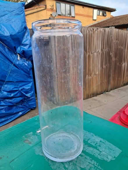 Photo of free Glass vase (Little gaddesden berkhamsted) #2